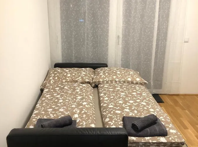 Neubau Stadlau Apartment Vienna